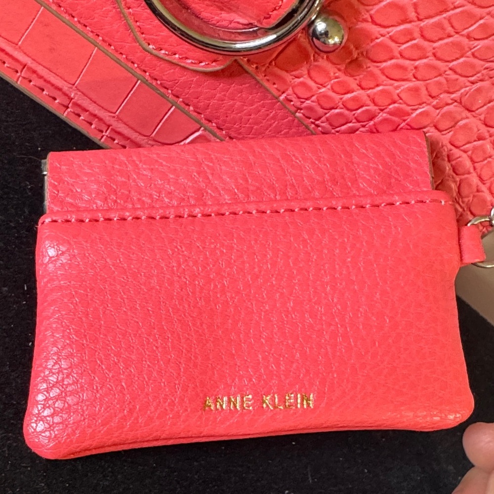 Elegant Coral Anne Klein Small Top Handle Satchel - Picture 2 of 16